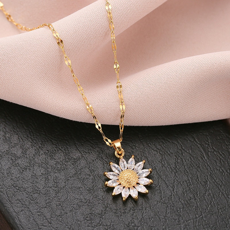 Colar Feminino Dourado Flor de Girassol