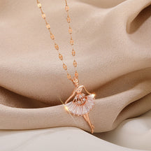 Colar Feminino Dourado Bailarina de Cristal