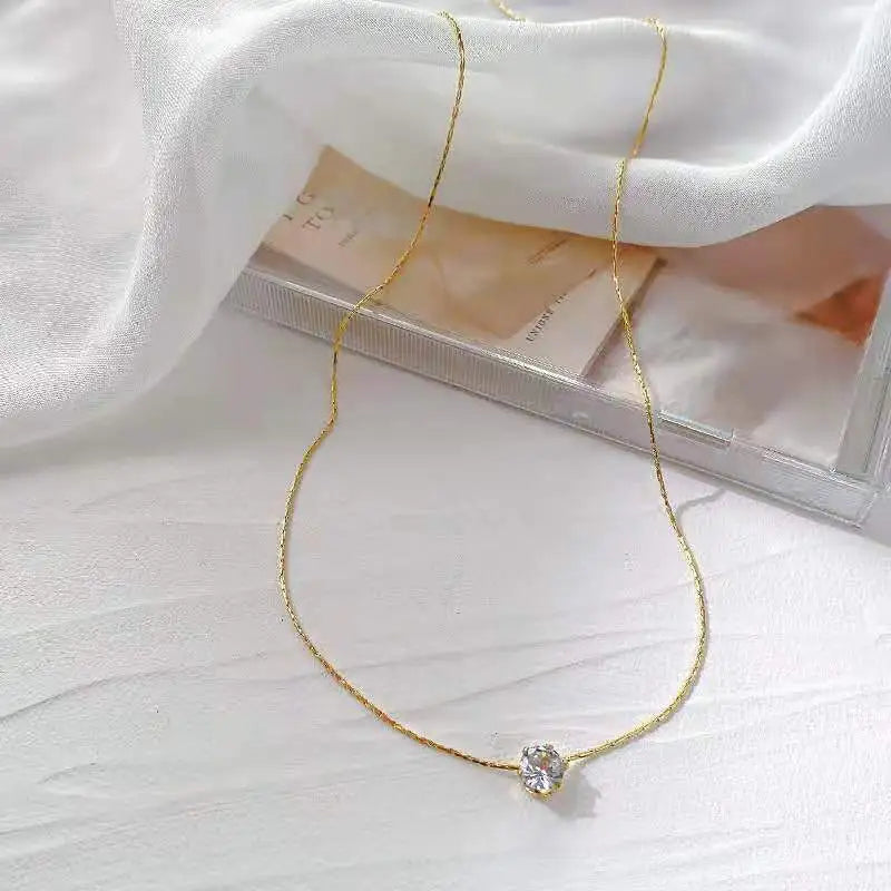 Colar Minimalista Cristal Solitário