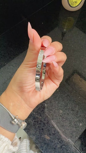 Kit 2 Braceletes Parafusos e Prego Ouro 18k ou Prata 925