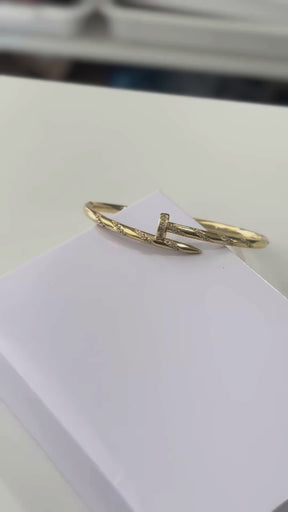 BRACELETE ZIRCONIA PREGO COM FAIXAS OVAIS CRAVEJADAS